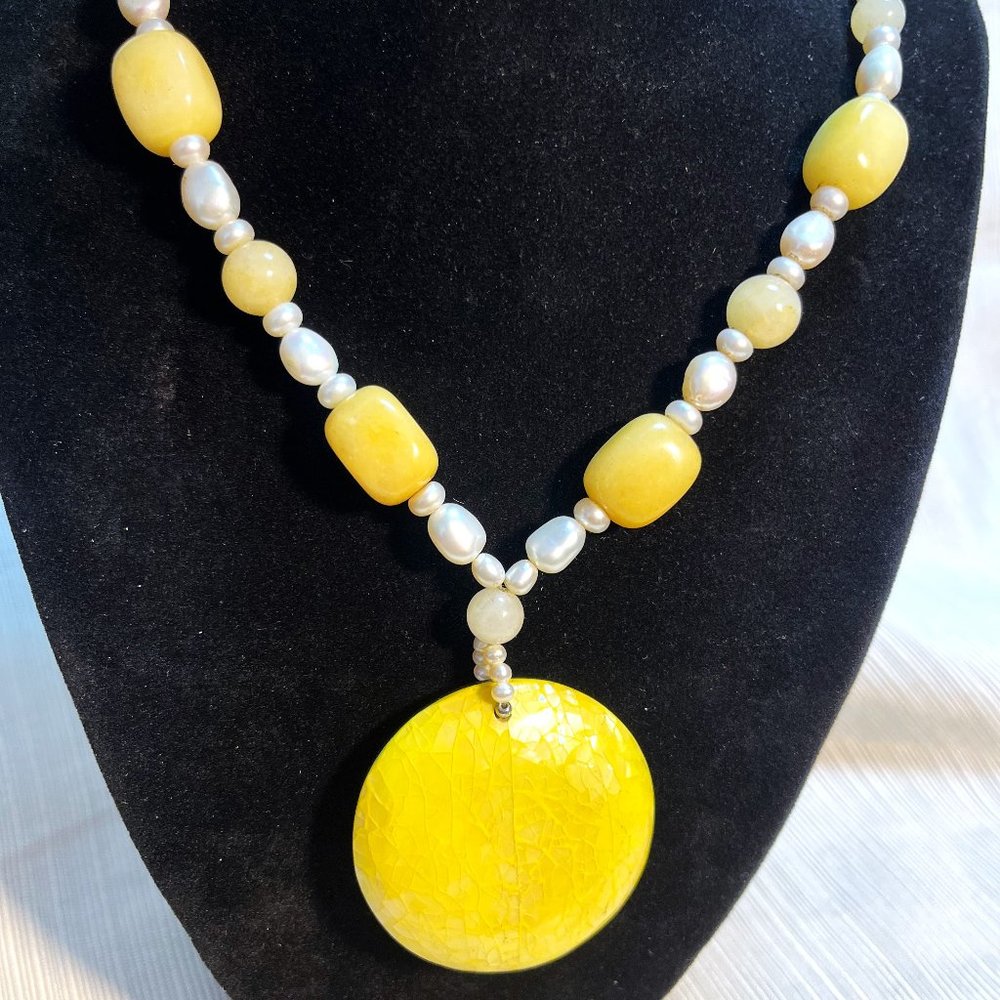 Yellow Bead and Pearl Pendant Necklace